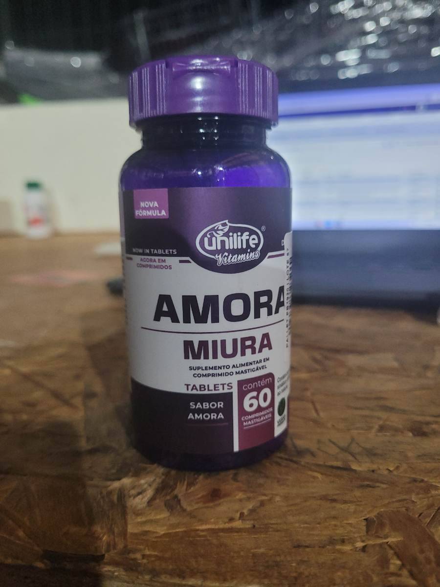 Suplemento alimentar em comprimido mastigável sabor amora
