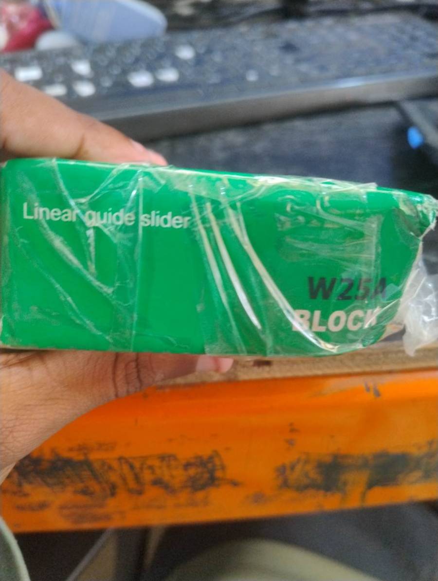 Linear guide slider