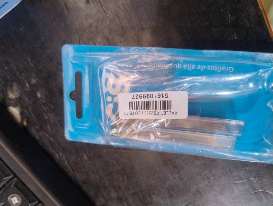 Gravata de aço para fixação