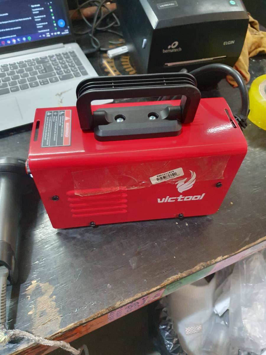Máquina de solda portátil vermelha