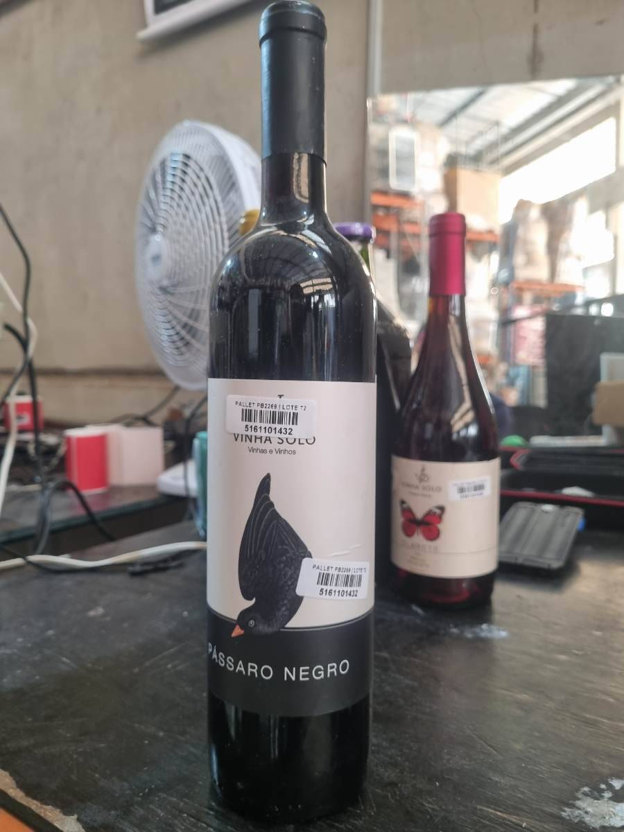 Vinho tinto Pássaro Negro