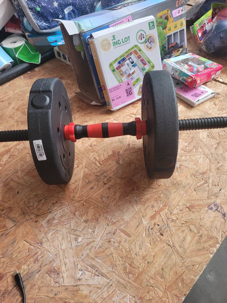 Halter com anilhas para musculação