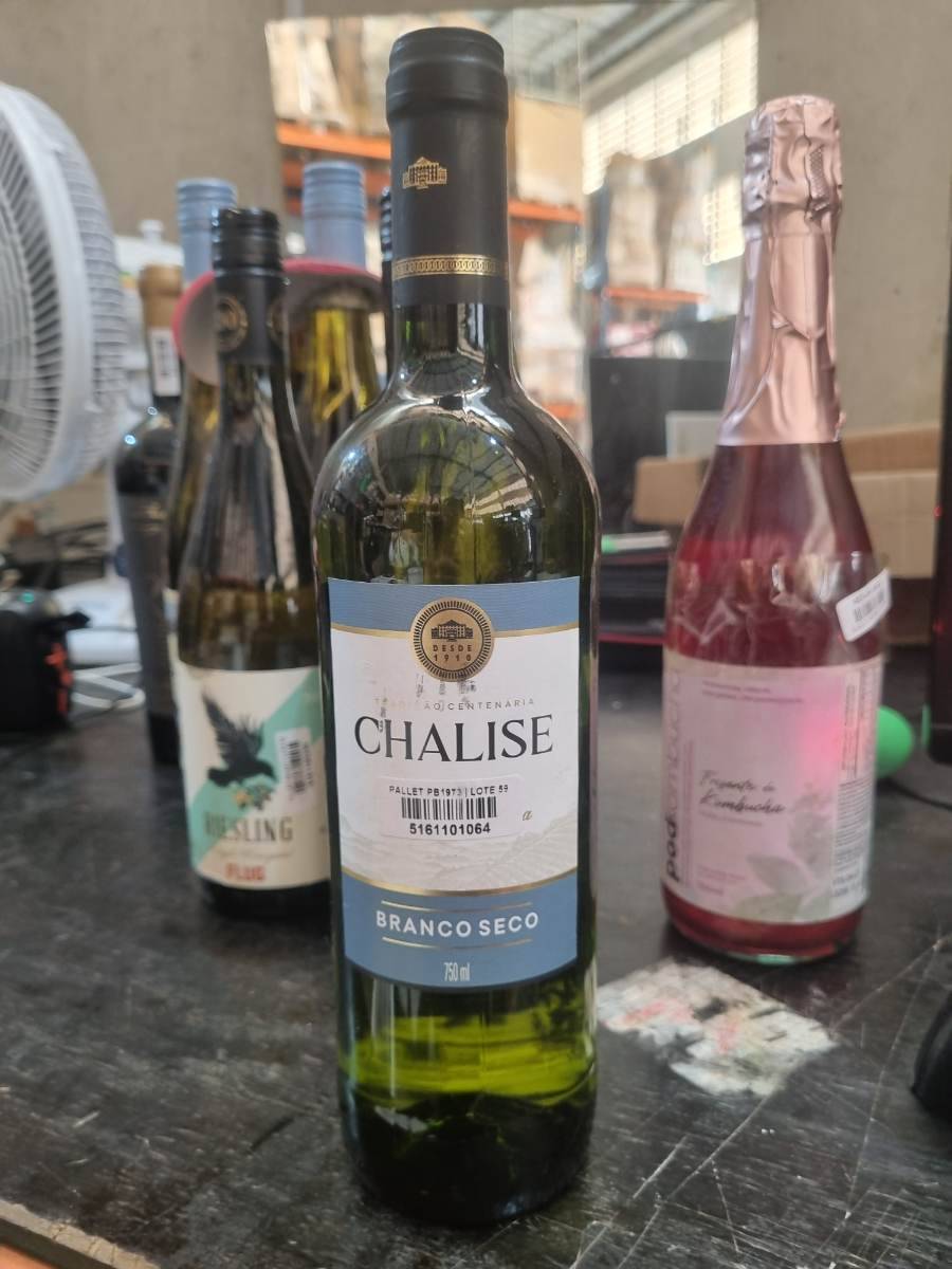 Vinho de mesa branco seco Chalise
