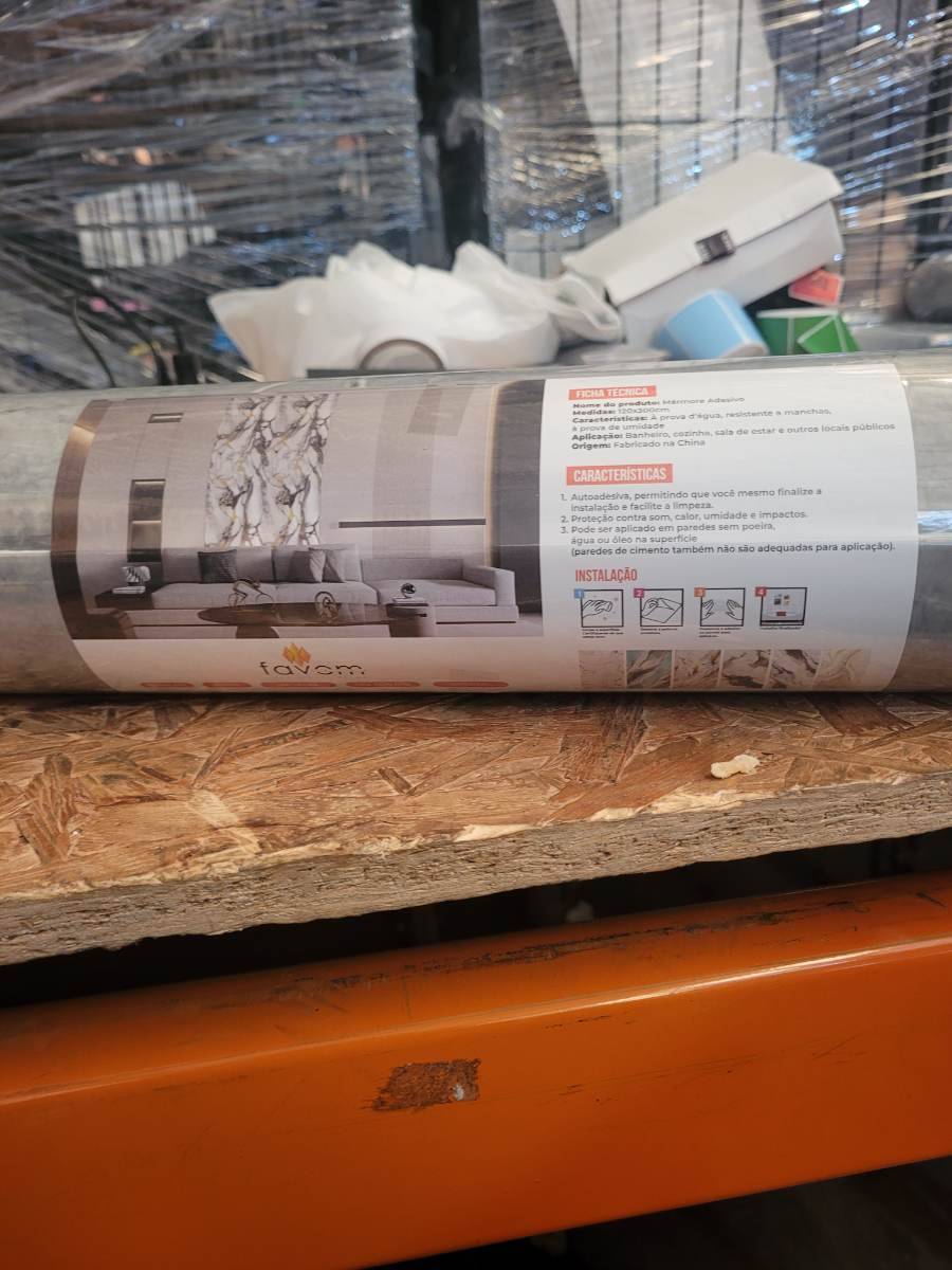 Papel de parede autoadesivo
