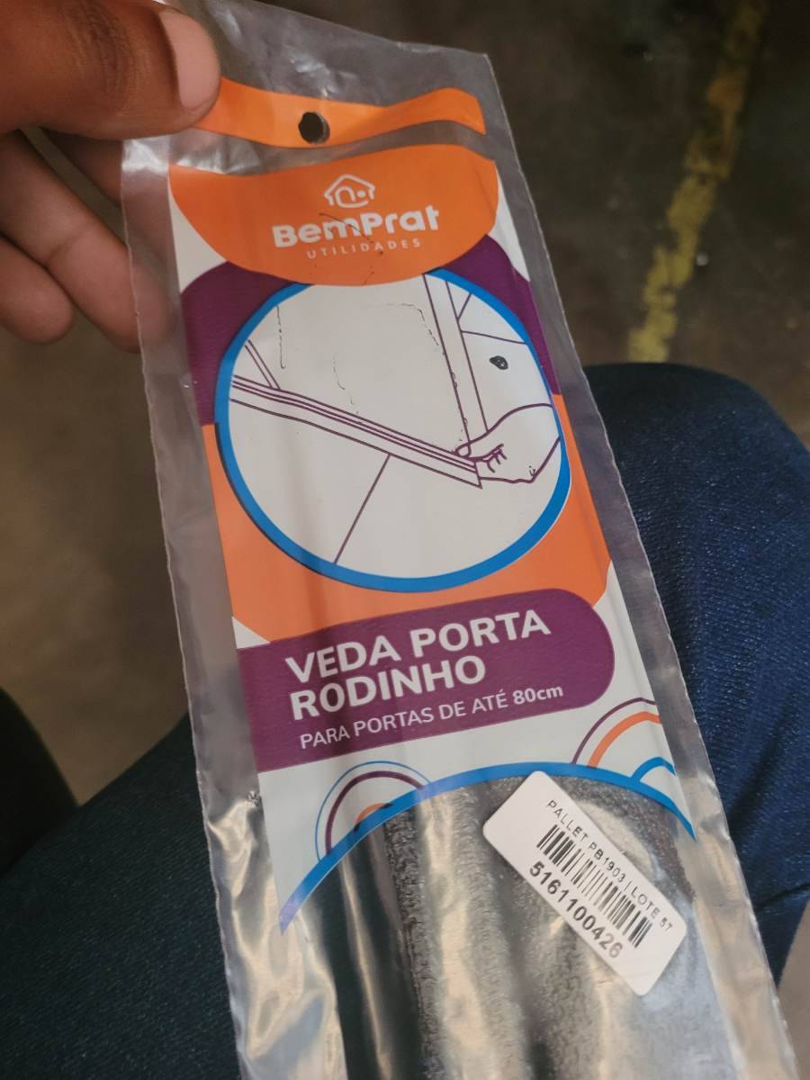 Veda Porta Rodinho para portas de até 80cm
