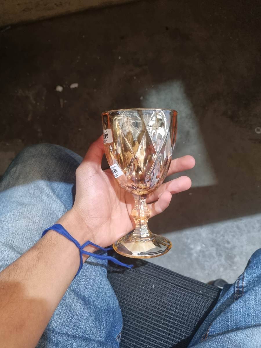 Taça de vidro decorativa para vinho