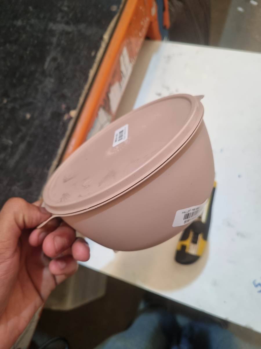 Pote plástico com tampa