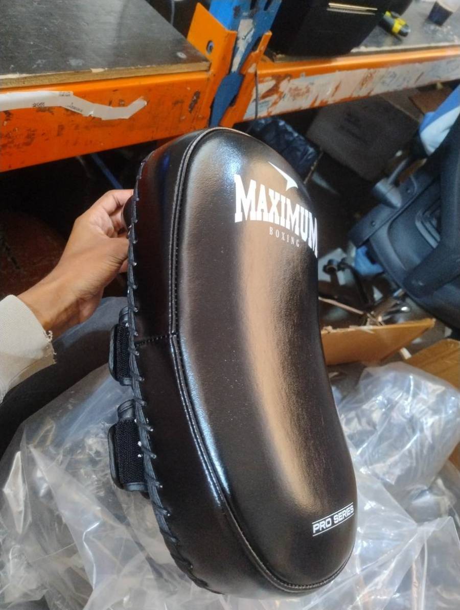 Protetor de chute para treino de boxe