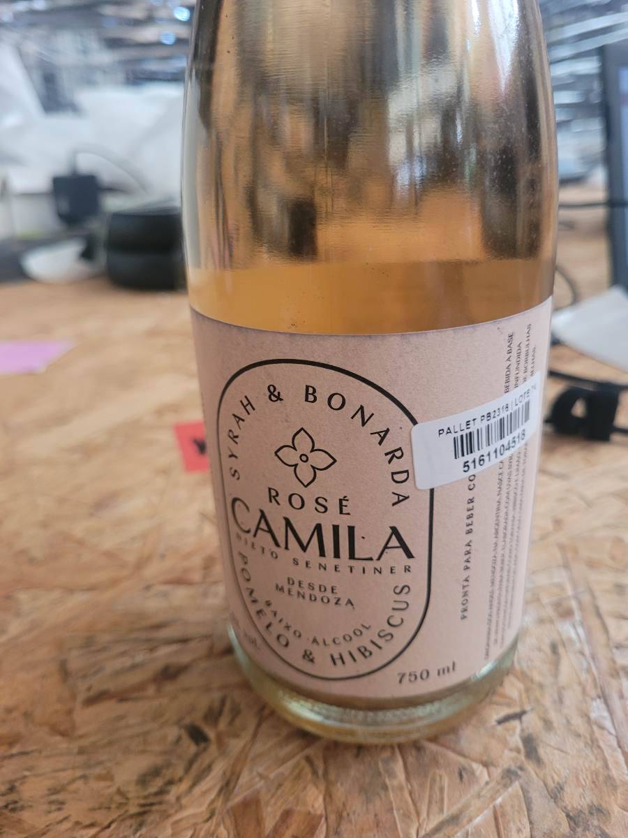 Vinho Rosé Camila Syrah & Bonarda com Romelo & Hibiscus