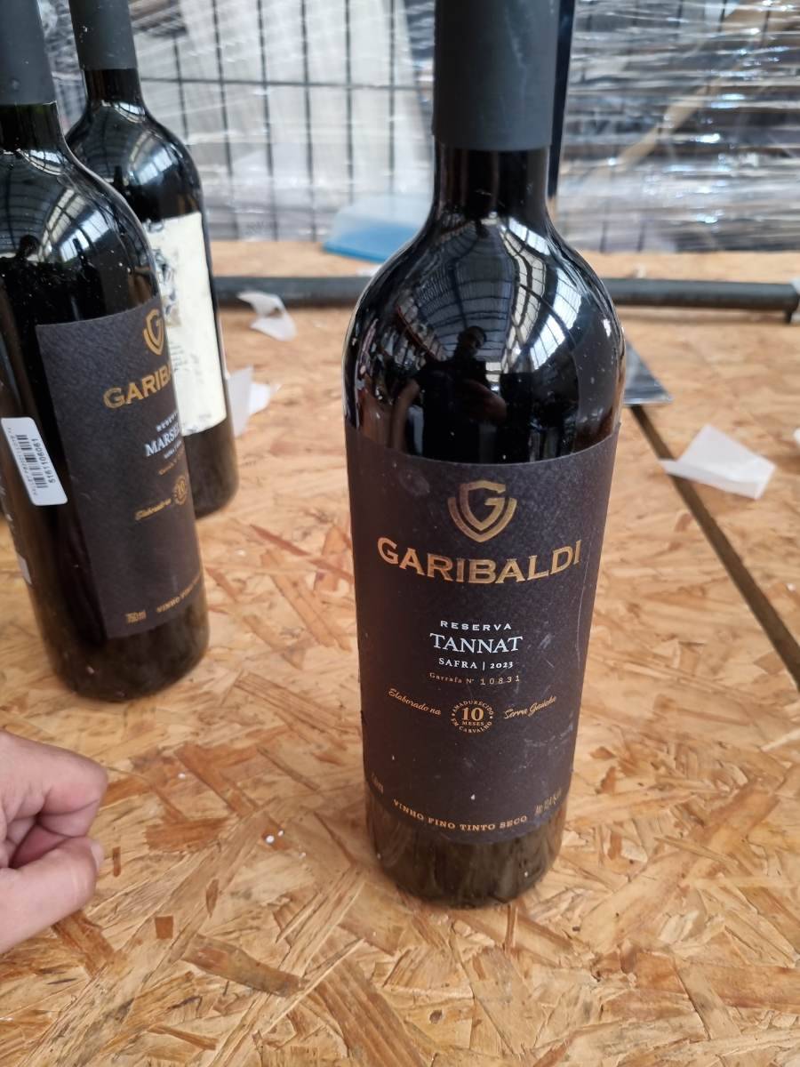 Vinho Tinto Seco Garibaldi Reserva Tannat Safra 2023