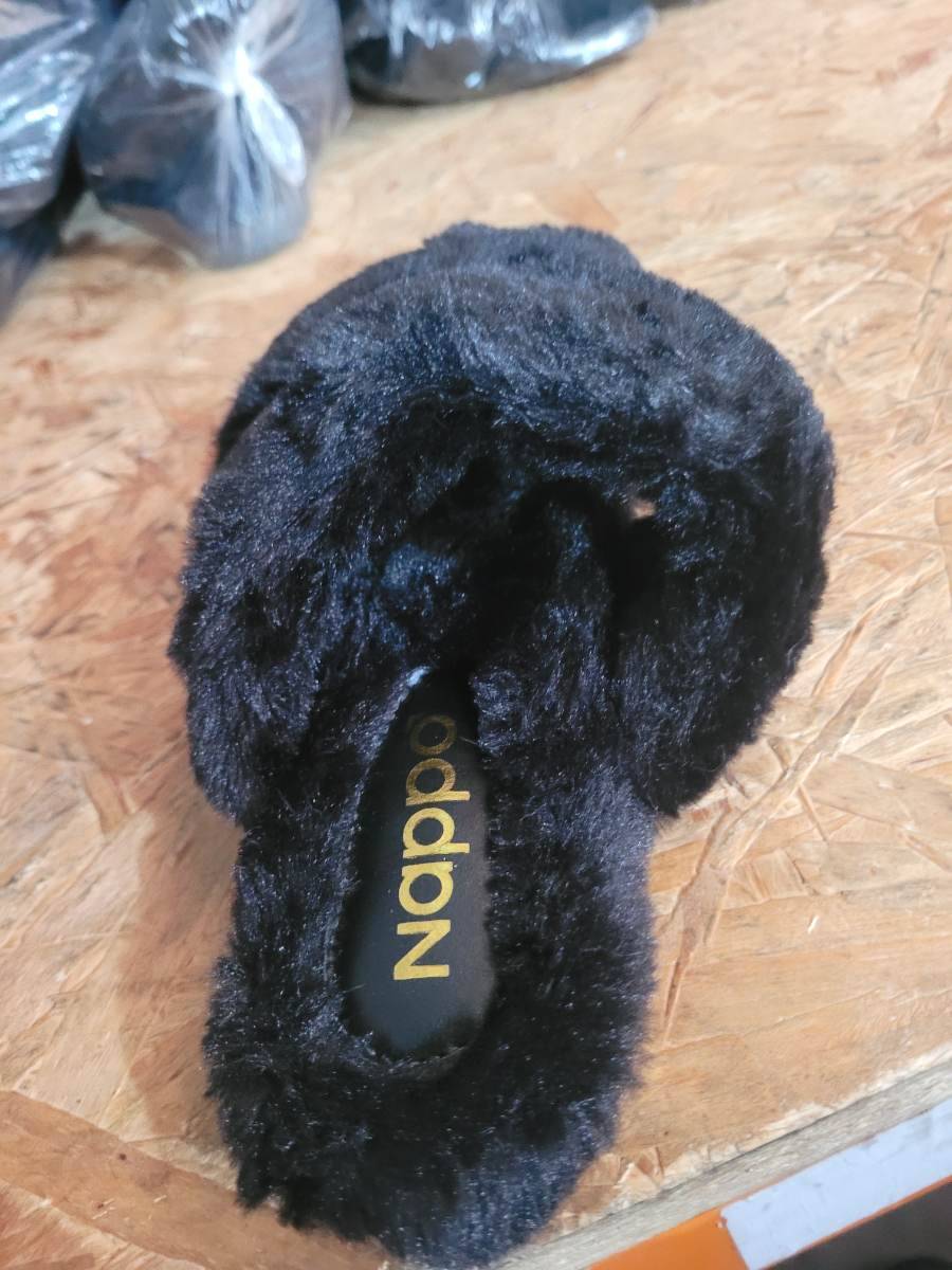 Pantufa feminina pelúcia