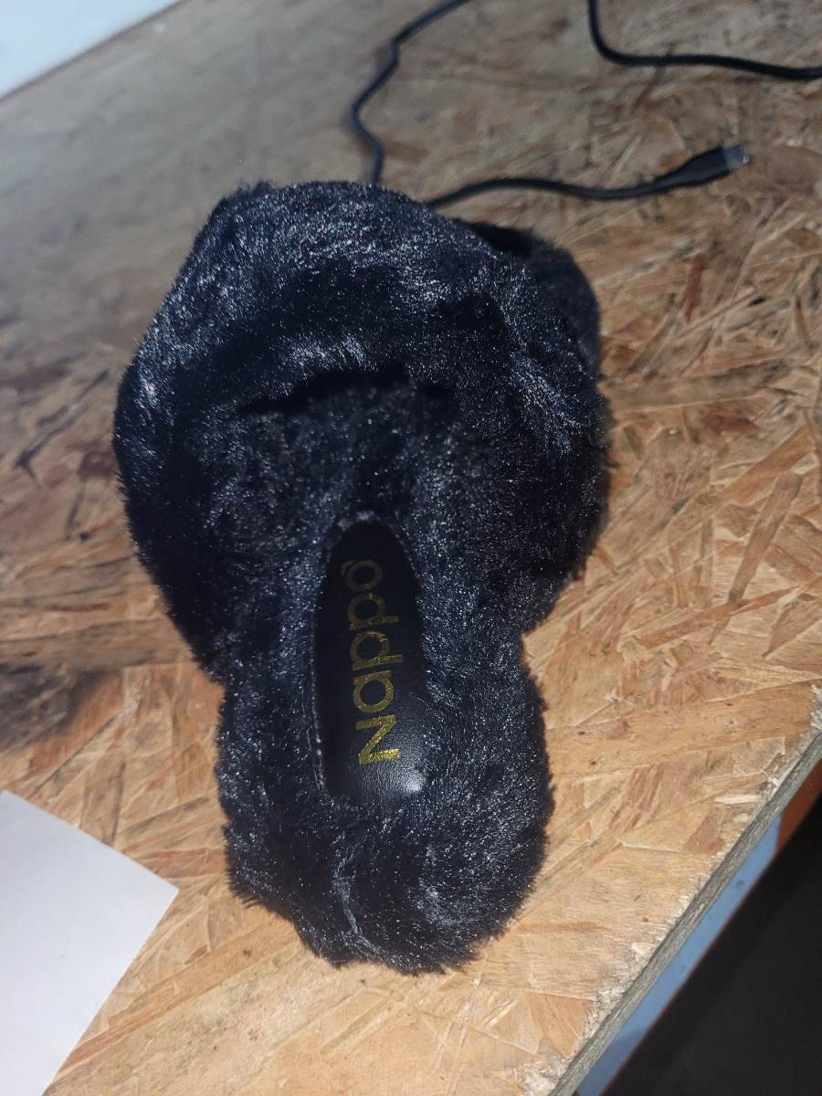 Chinelo pelúcia feminino